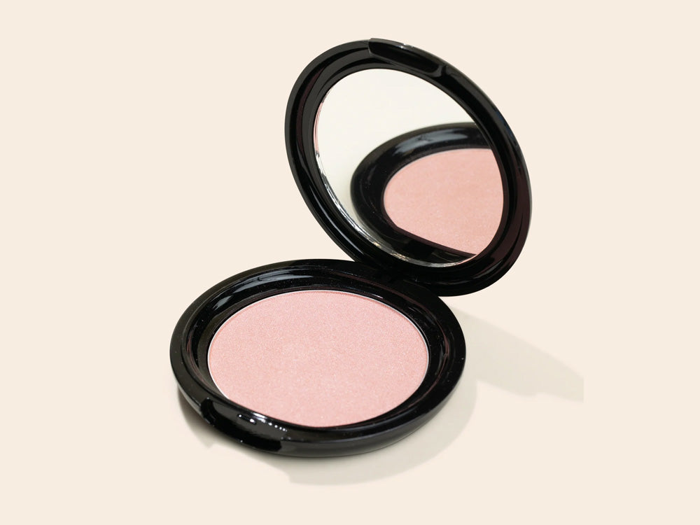 Illuminating Powder